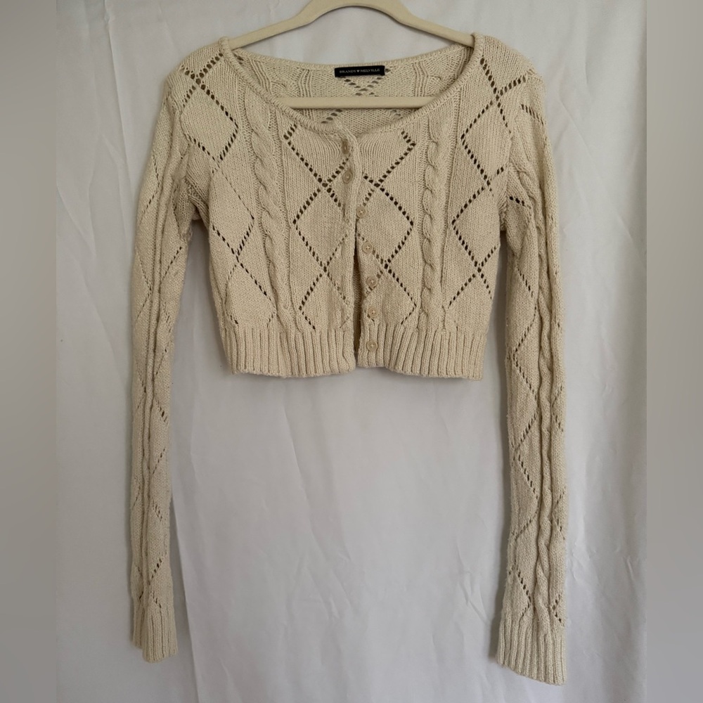 Brandy Melville Beige Cropped Cable Knit Cardigan